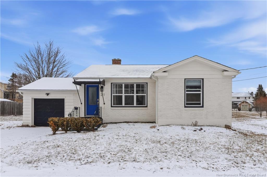 21 Kenmore Dr, Moncton, NB