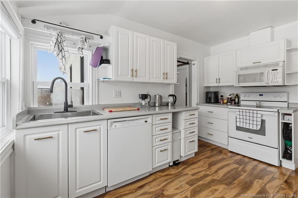 21 Kenmore Dr, Moncton, NB