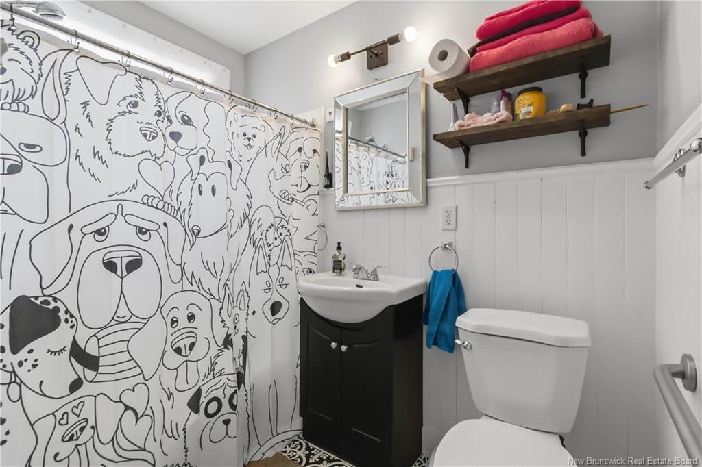 21 Kenmore Dr, Moncton, NB