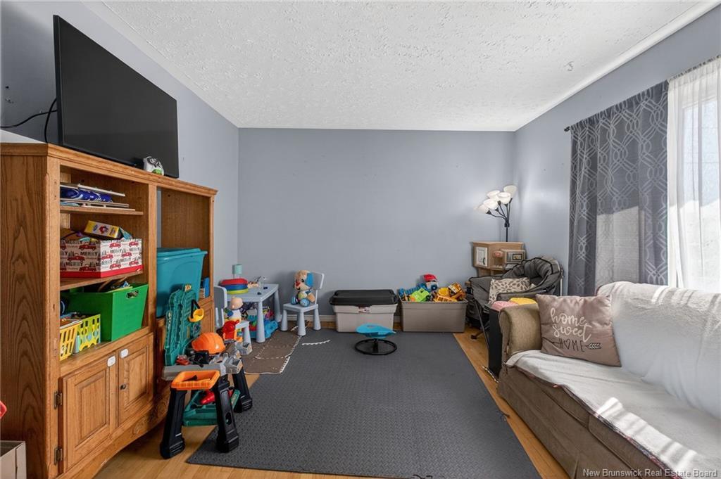 23 Pembroke St, Riverview, NB