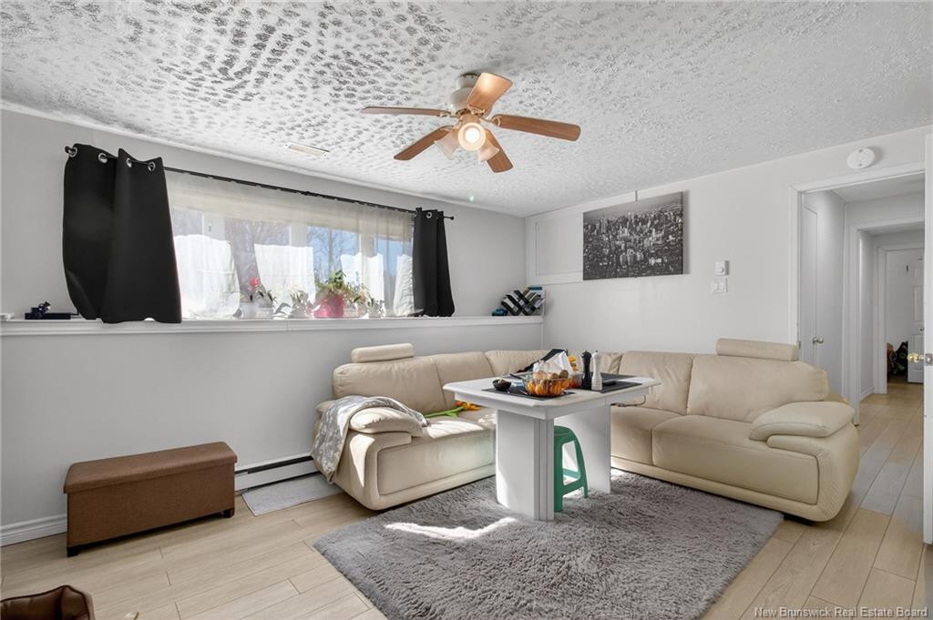 23 Pembroke St, Riverview, NB