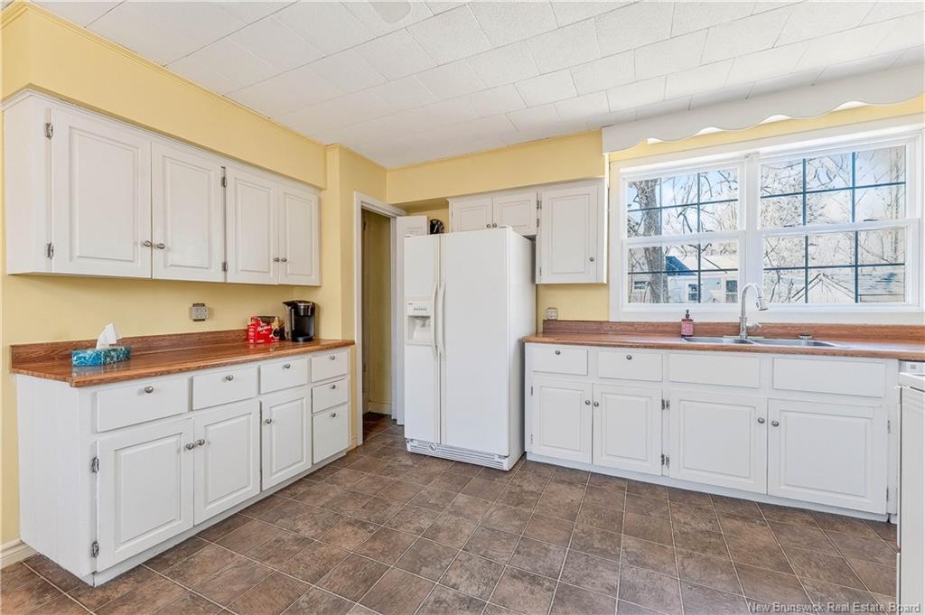 4 Elm St, Saint Stephen, NB