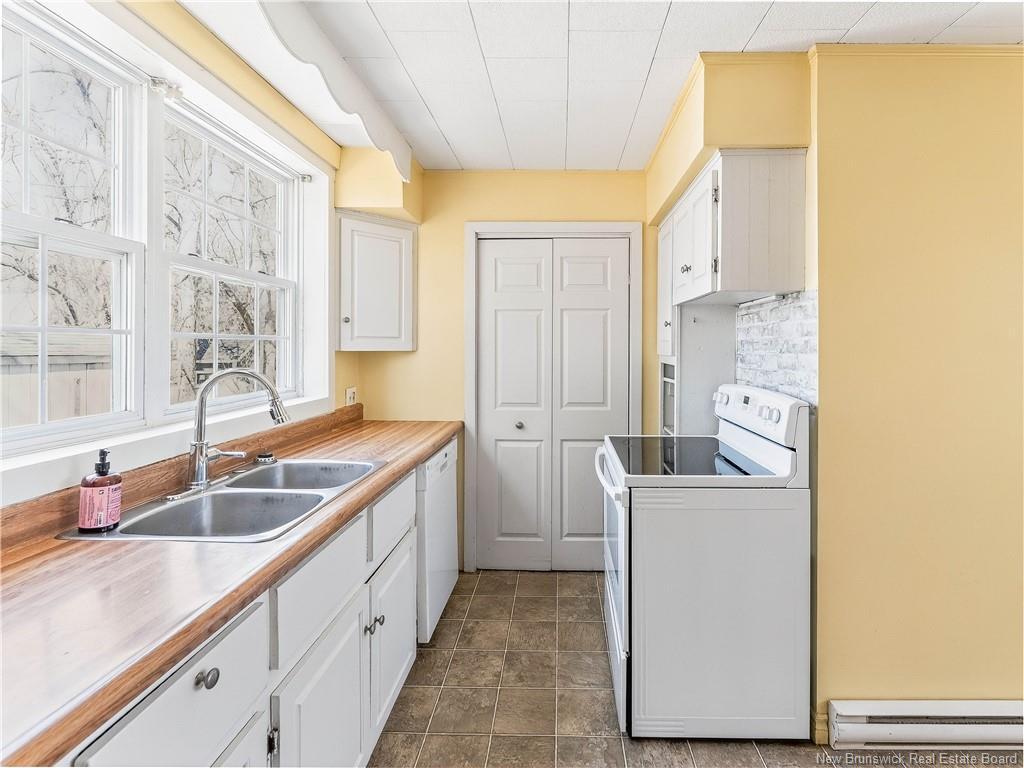 4 Elm St, Saint Stephen, NB