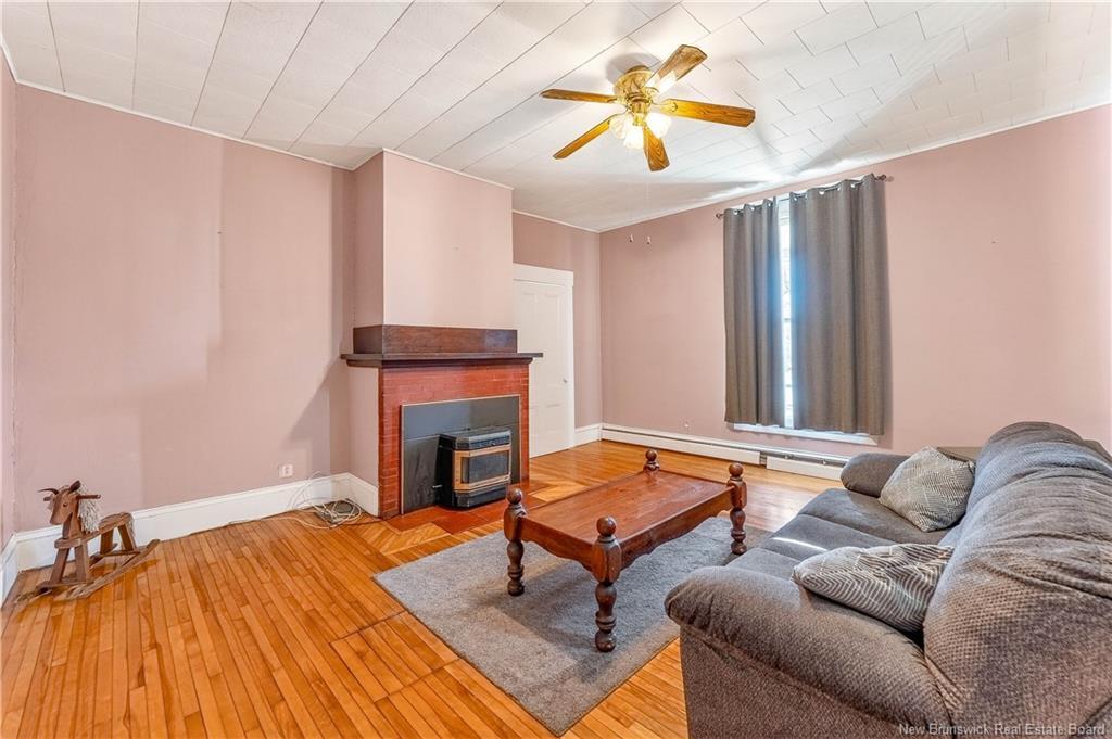 4 Elm St, Saint Stephen, NB