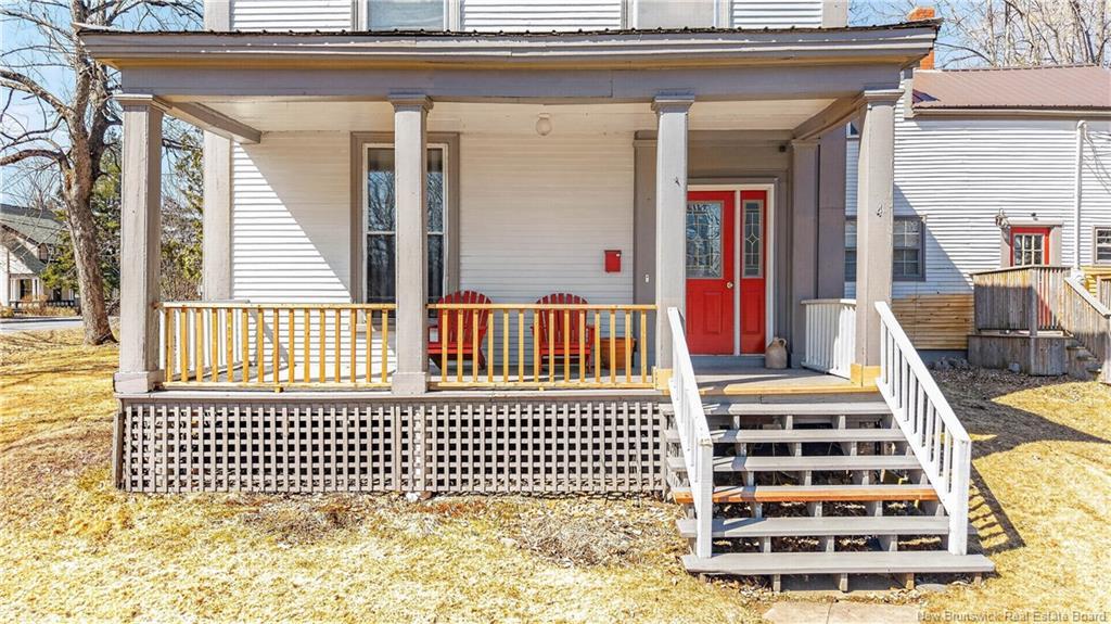 4 Elm St, Saint Stephen, NB