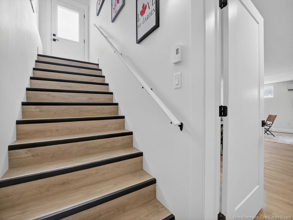 321 Falcon Dr, Moncton, NB