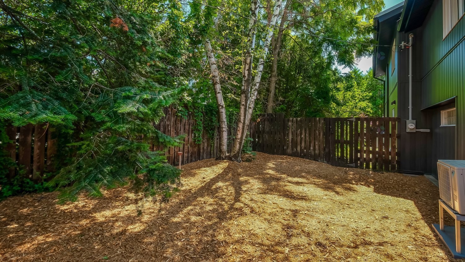 Cour - 315 Rue Des Sables, Otterburn Park, QC - Outdoor