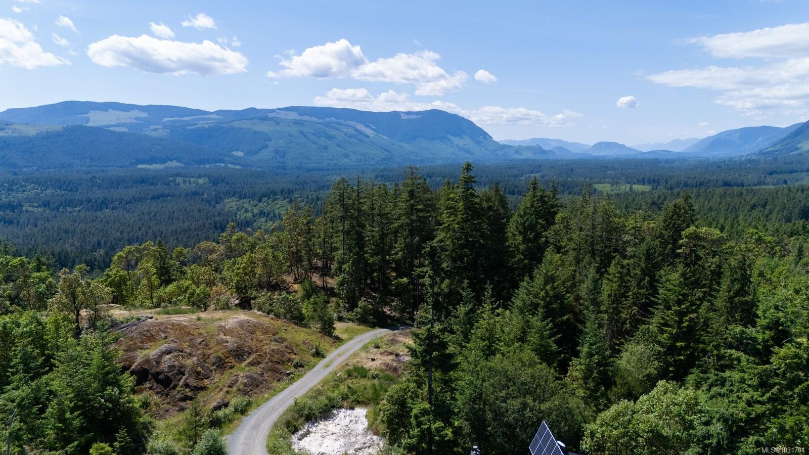 5876 Stoltze Rd, Duncan, BC