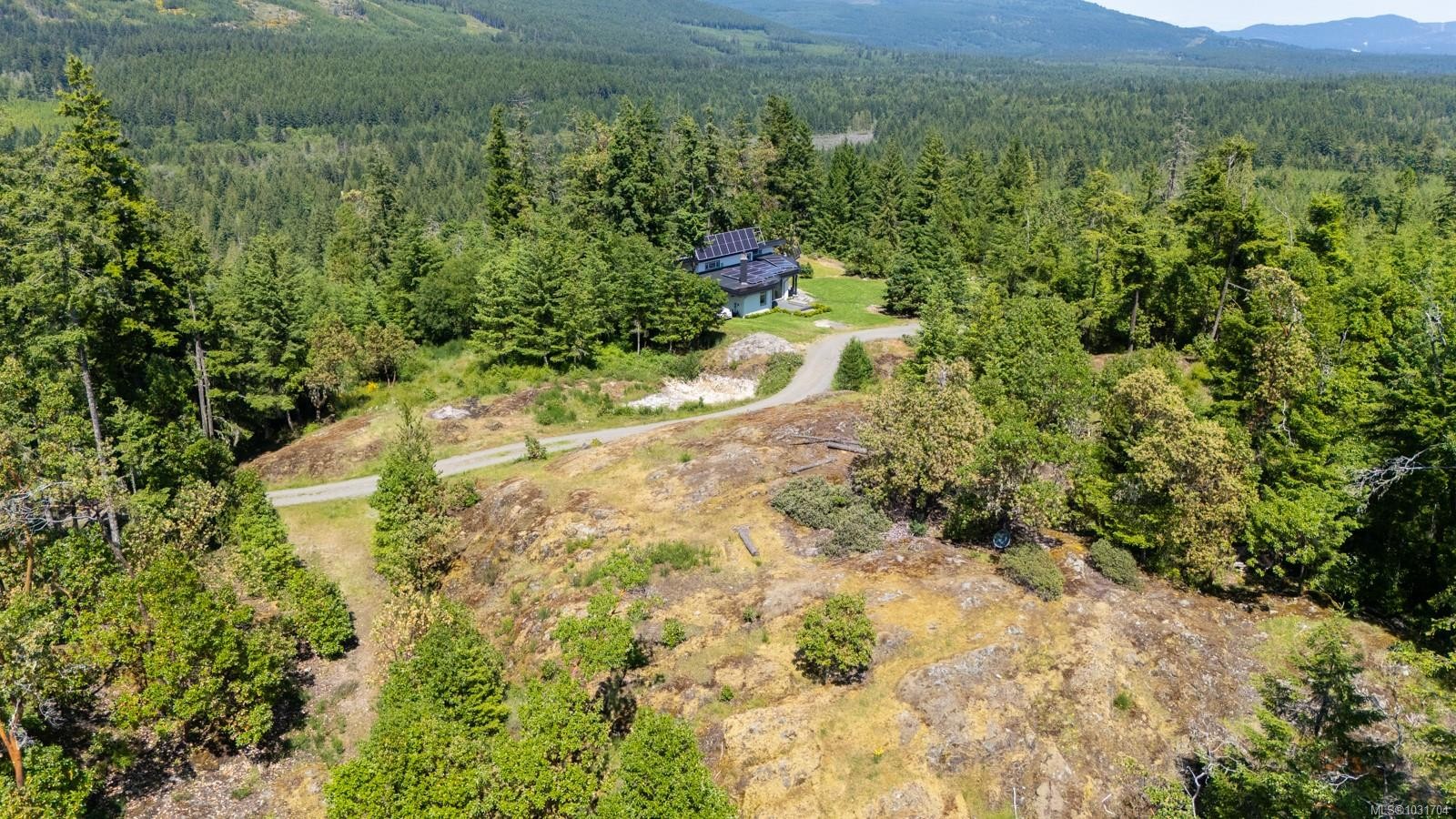 5876 Stoltze Rd, Duncan, BC