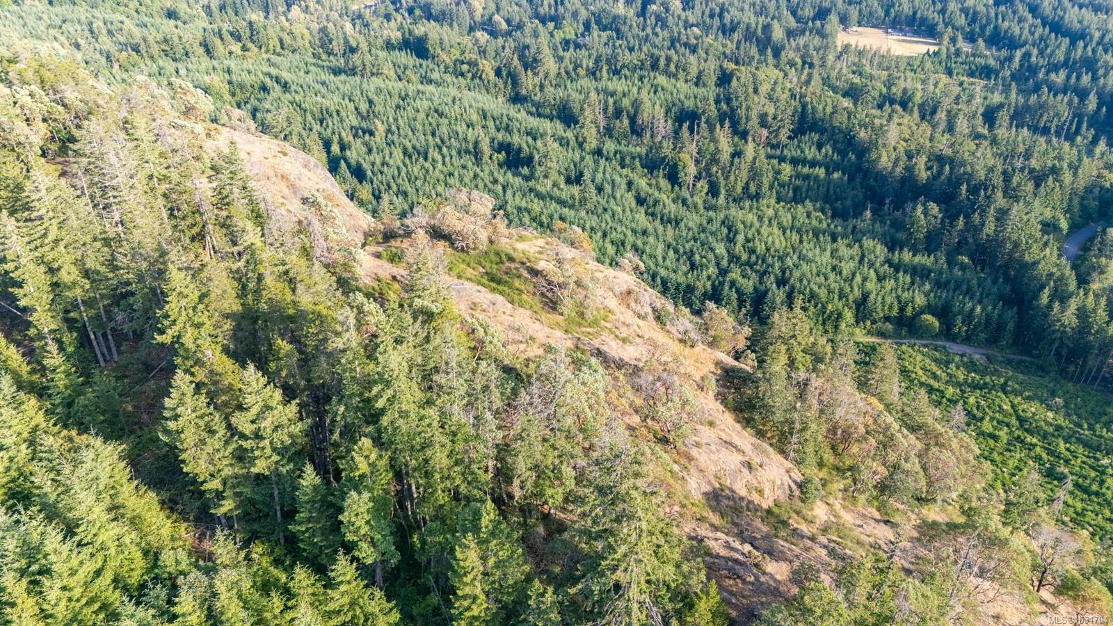 5876 Stoltze Rd, Duncan, BC