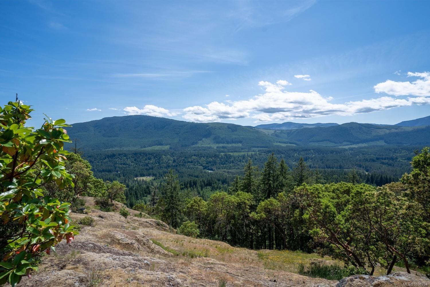 5876 Stoltze Rd, Duncan, BC