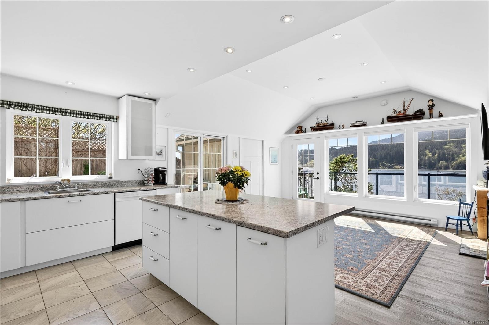 117 Morningside Rd, Salt Spring, BC