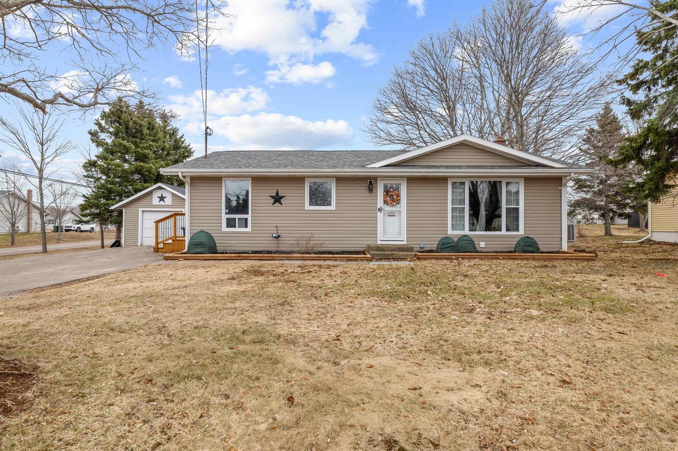 98 Oak Drive, Charlottetown, PE