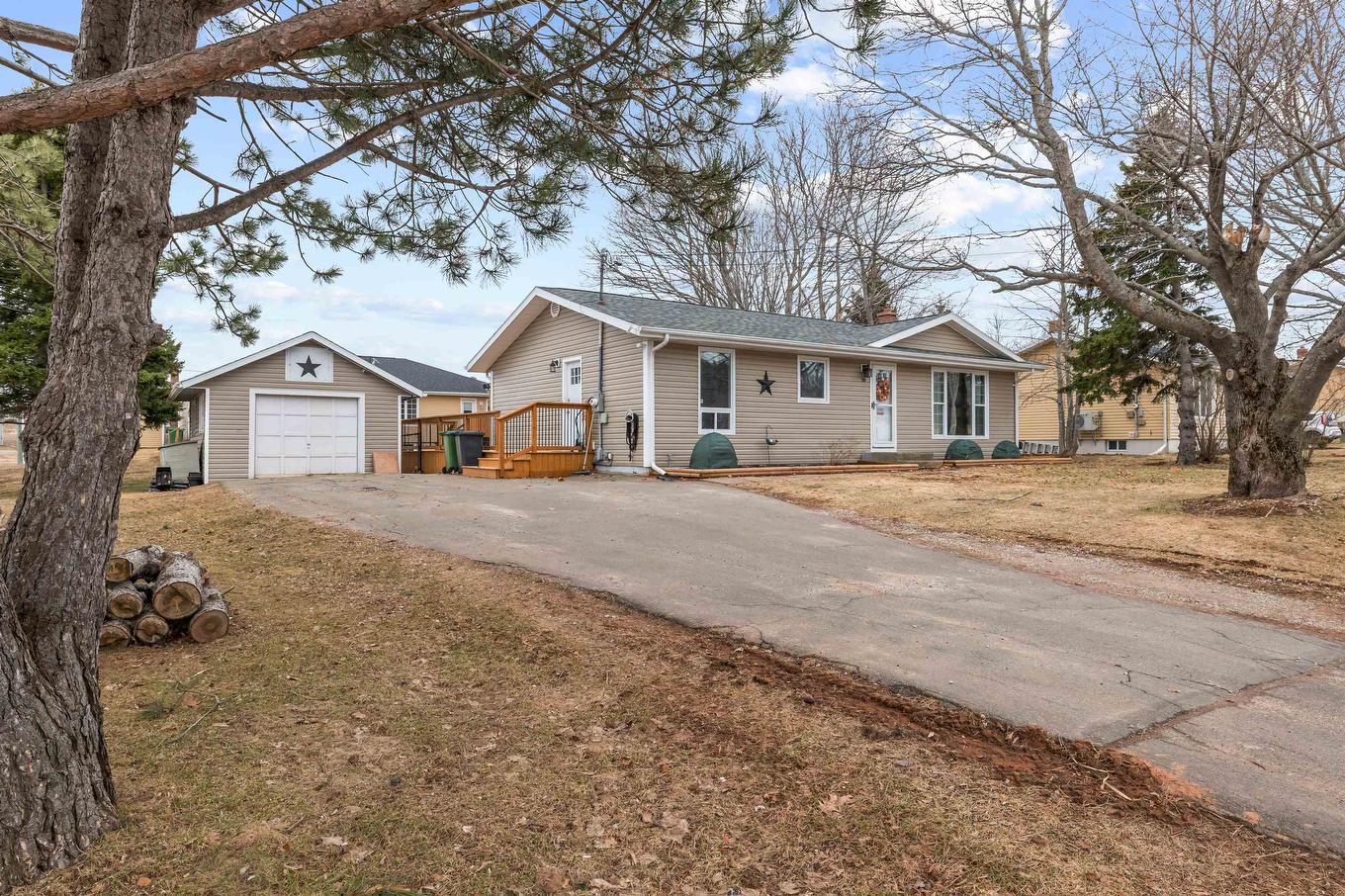 98 Oak Drive, Charlottetown, PE