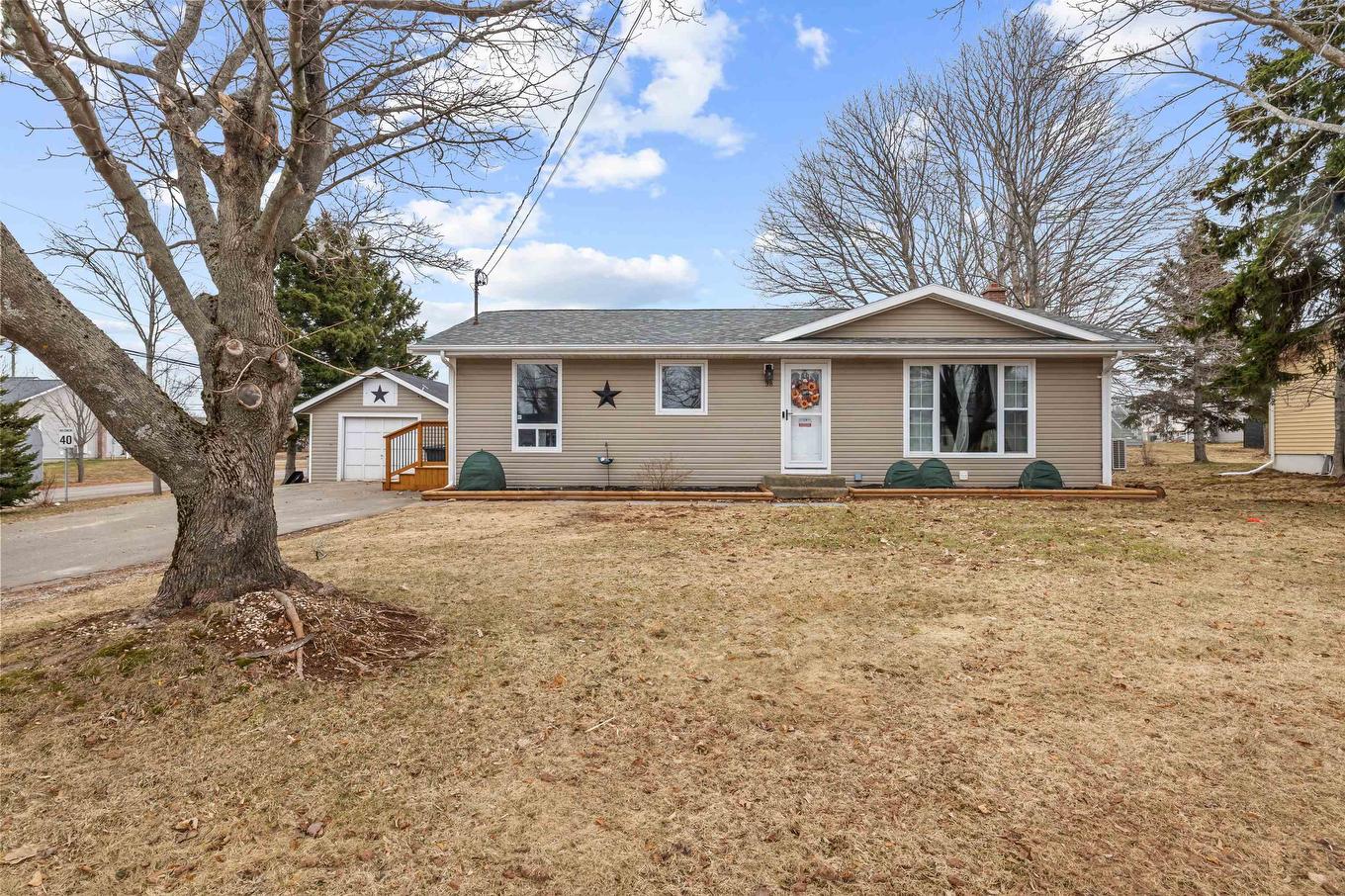 98 Oak Drive, Charlottetown, PE