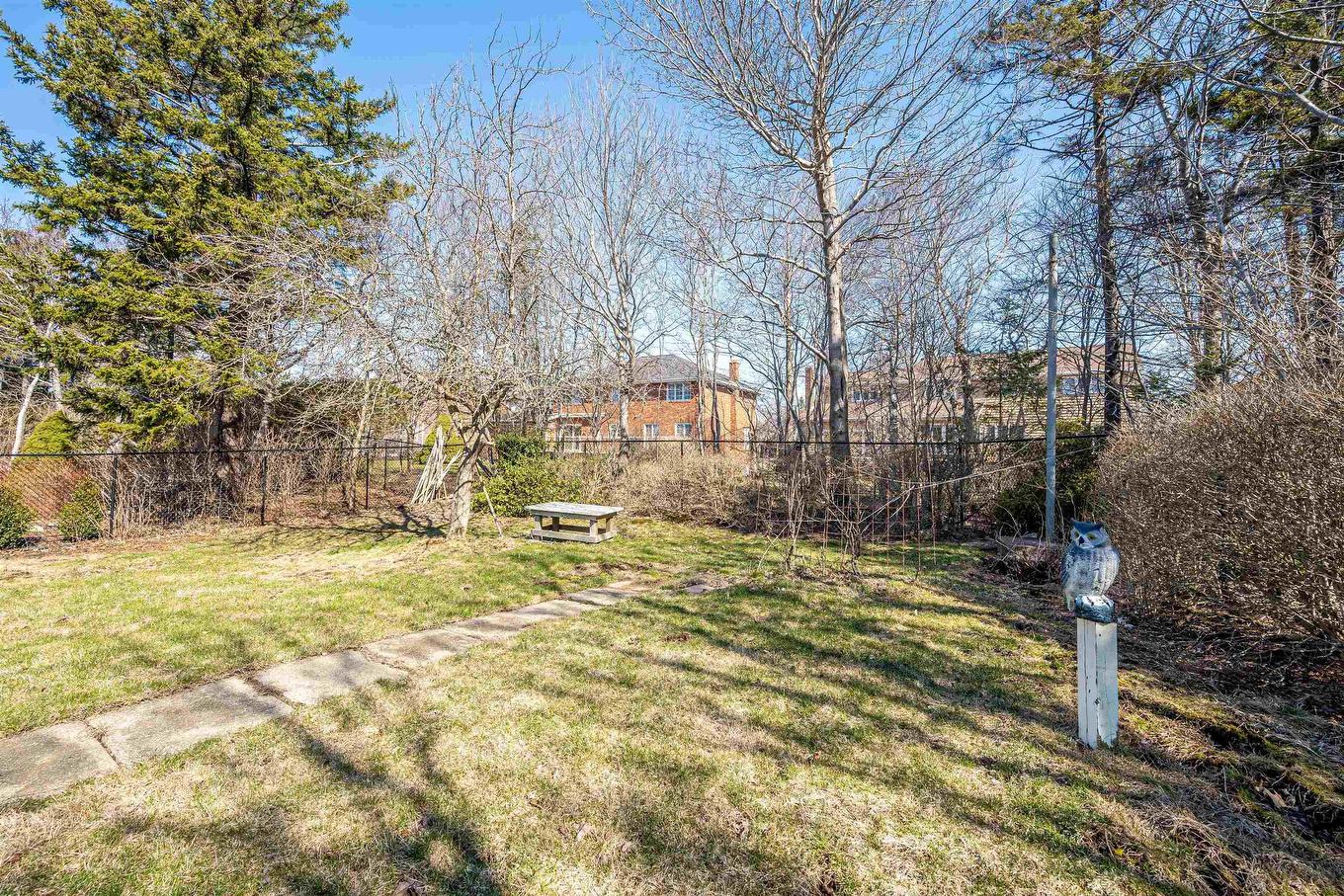 55 Chartwell Lane, Halifax, NS
