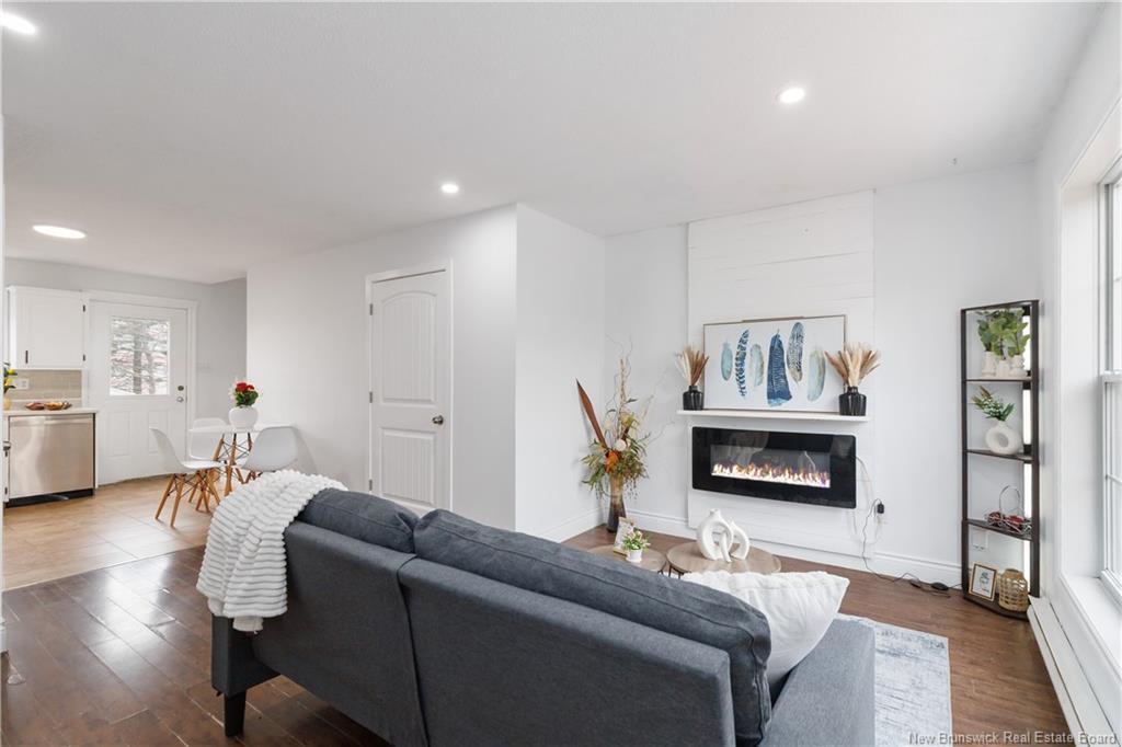 160 Thomas St, Dieppe, NB