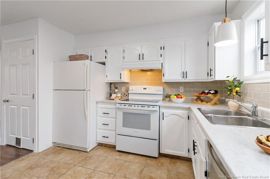 160 Thomas St, Dieppe, NB