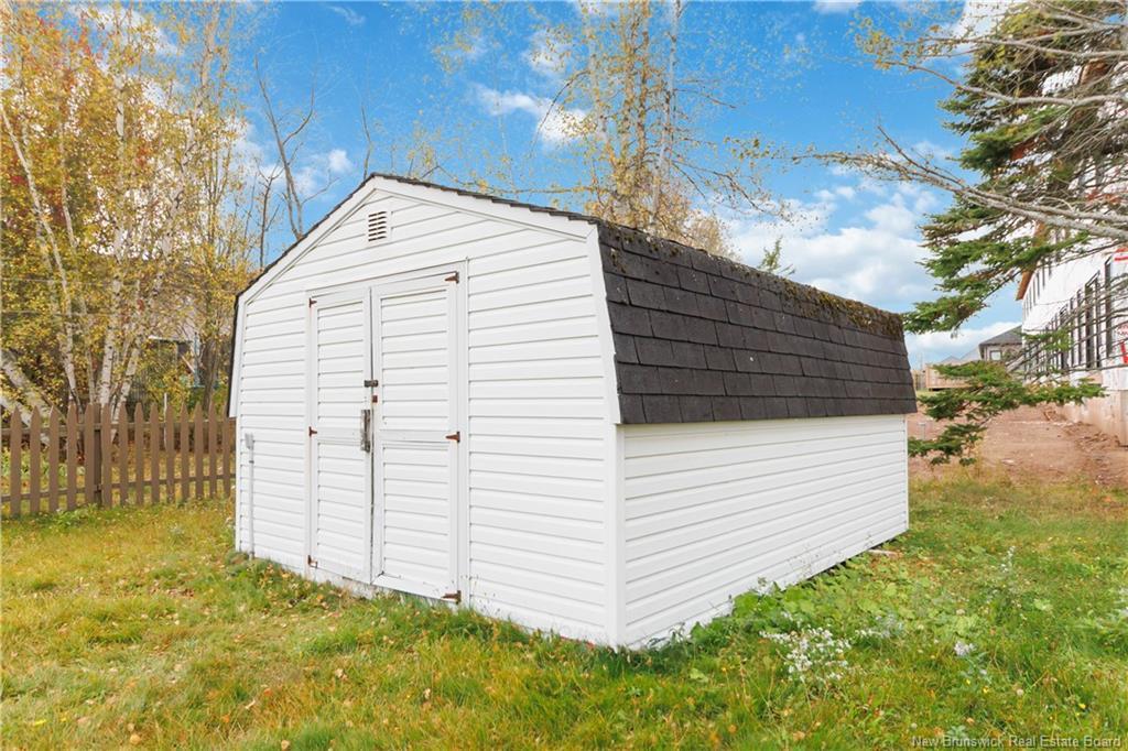 160 Thomas St, Dieppe, NB