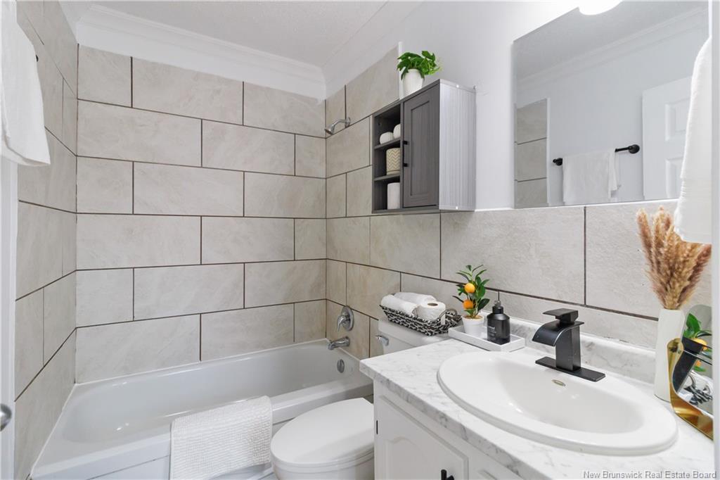 160 Thomas St, Dieppe, NB