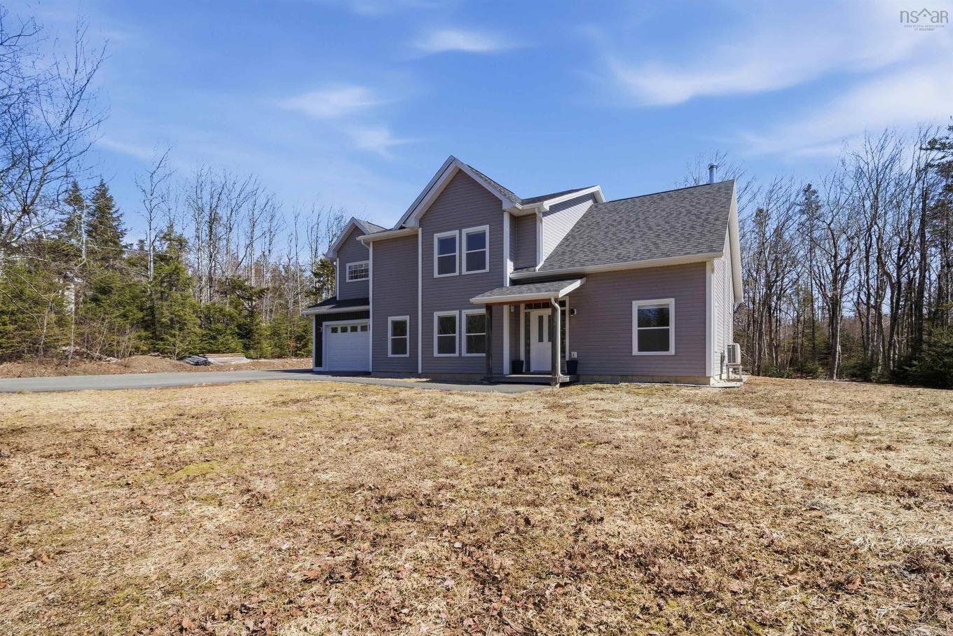 55 Tori Lane, Fall River, NS