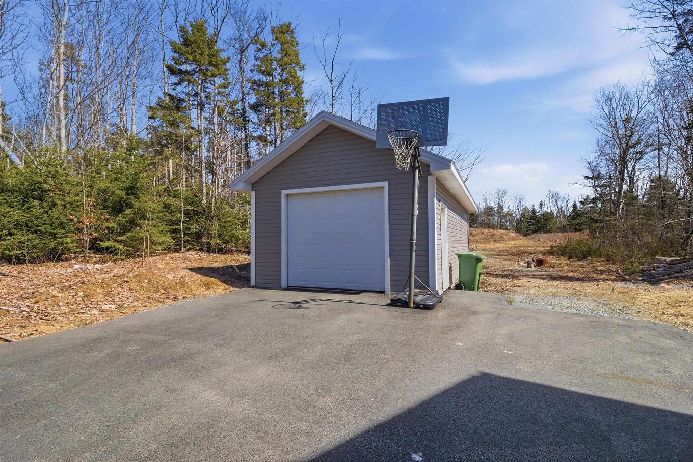 55 Tori Lane, Fall River, NS