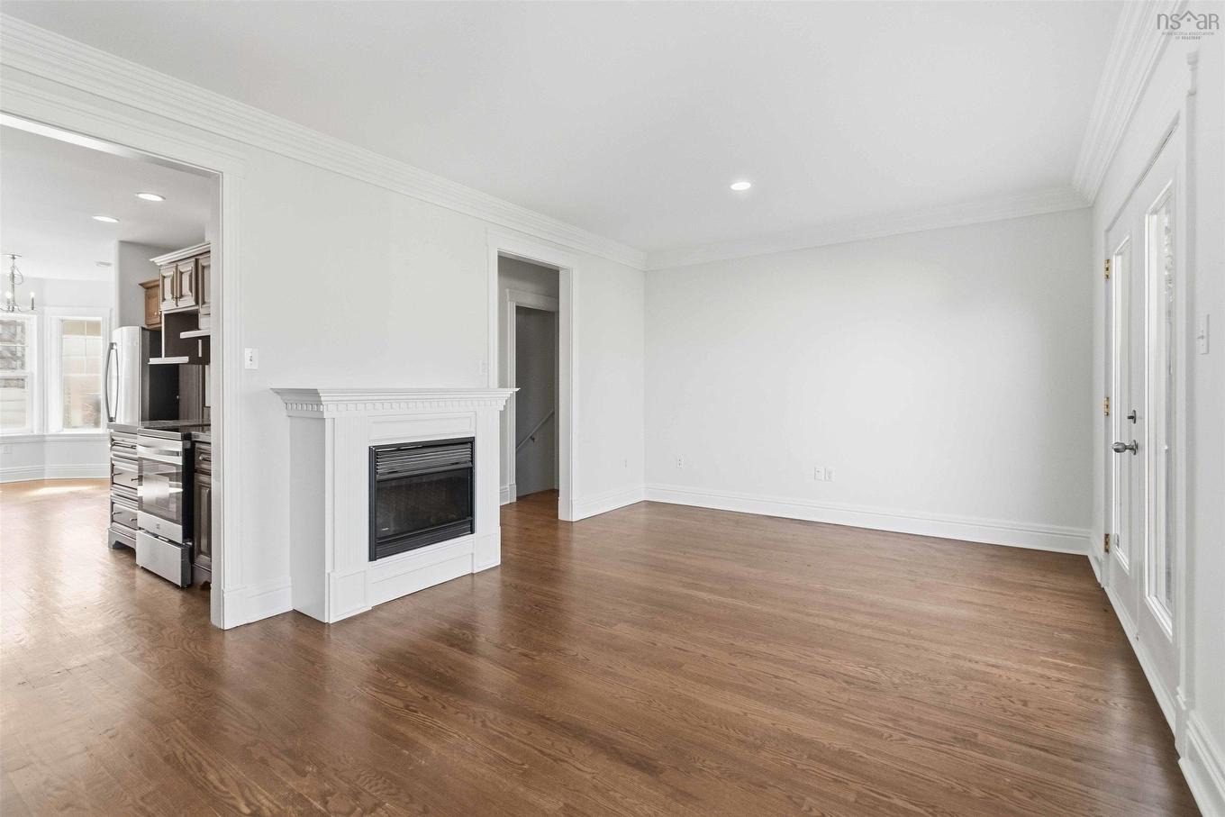 24 King Street, Dartmouth, NS