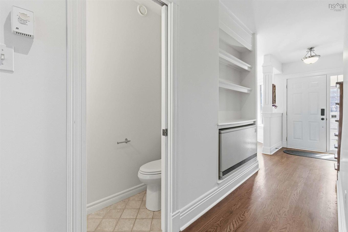 24 King Street, Dartmouth, NS