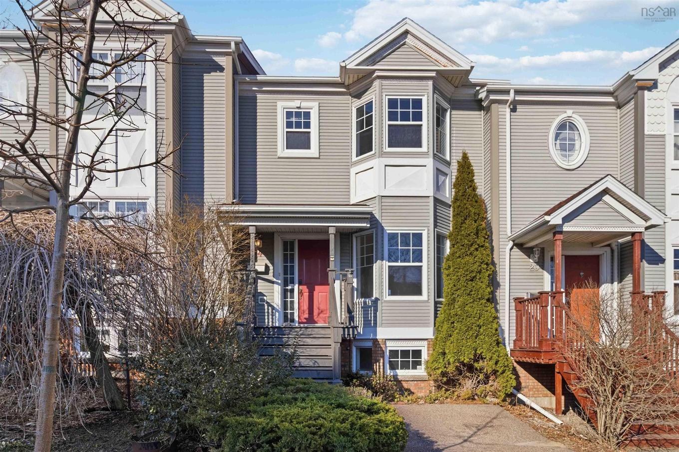 24 King Street, Dartmouth, NS