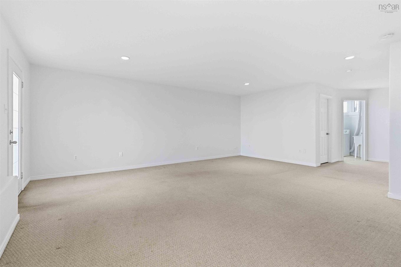 24 King Street, Dartmouth, NS