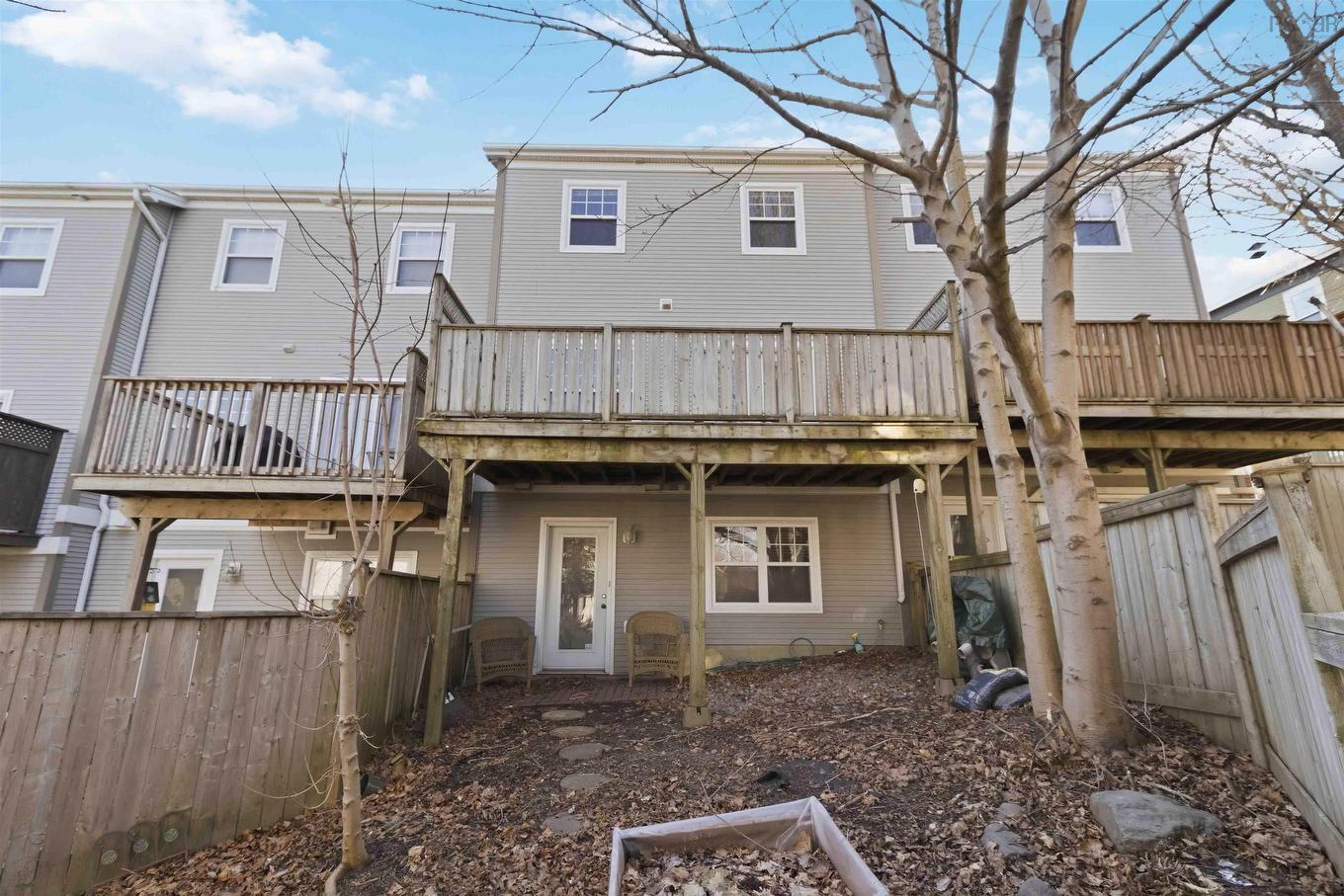 24 King Street, Dartmouth, NS