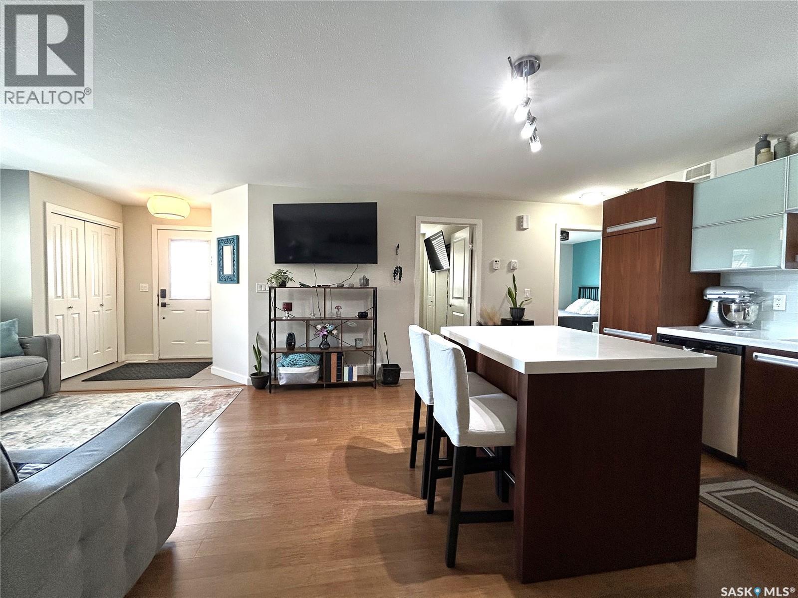 1603 1015 Patrick Crescent, Saskatoon, SK - Indoor