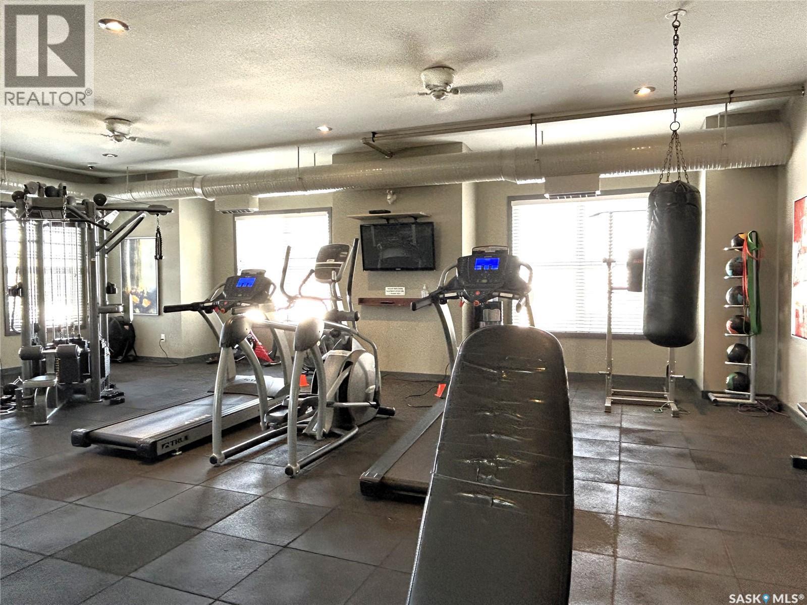 1603 1015 Patrick Crescent, Saskatoon, SK - Indoor Photo Showing Gym Room