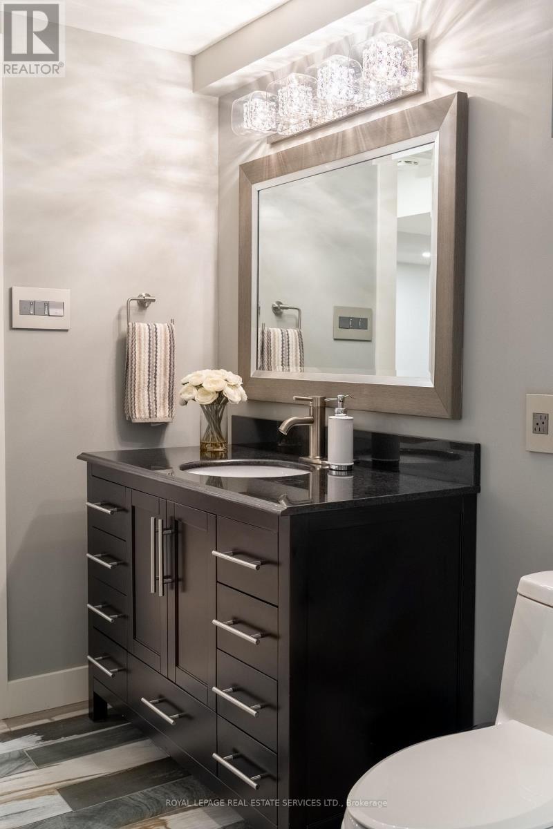 781 Fletcher Valley Crescent, Mississauga, ON - Indoor Photo Showing Bathroom