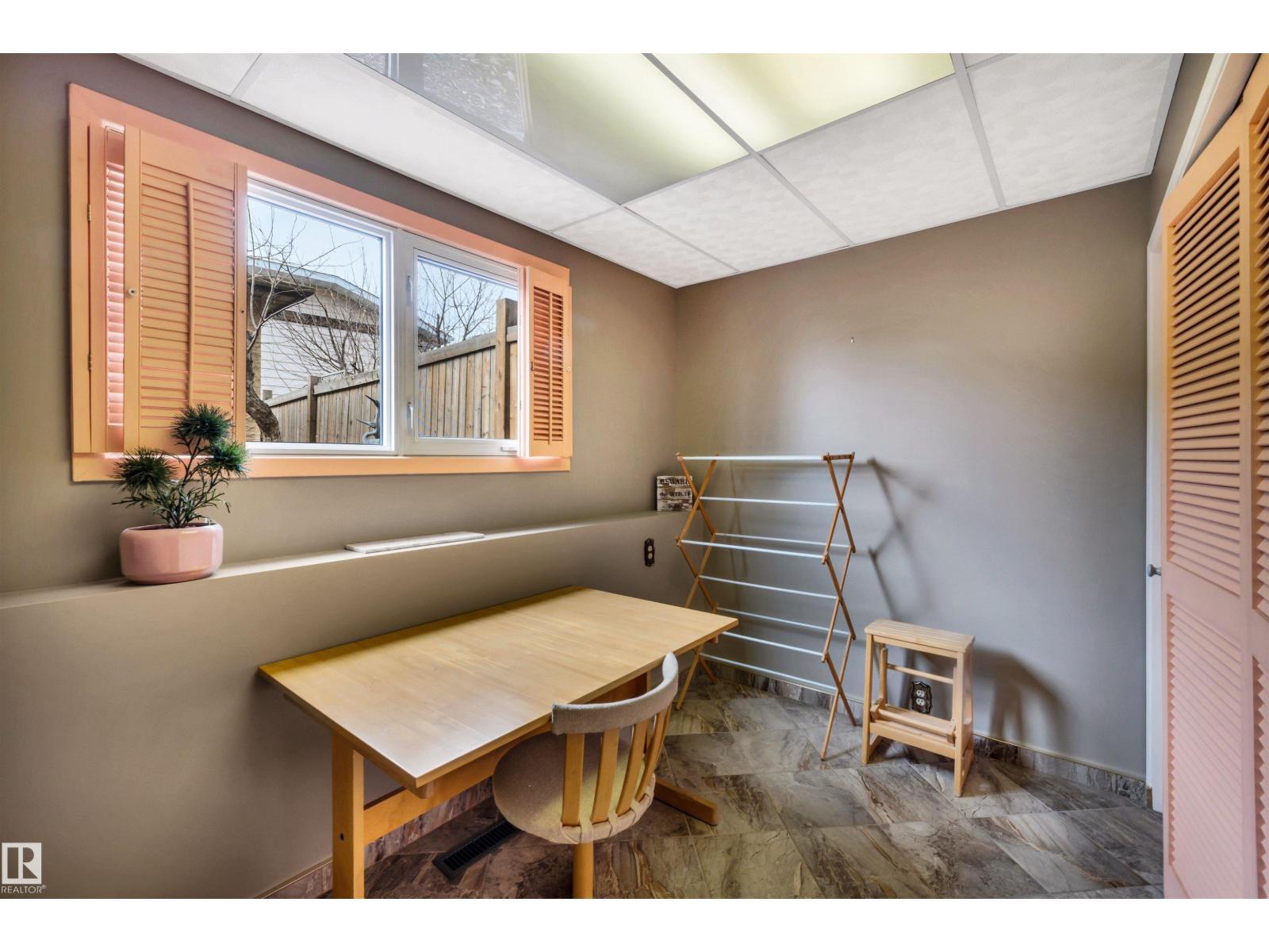 7304 180 St Nw, Edmonton, AB