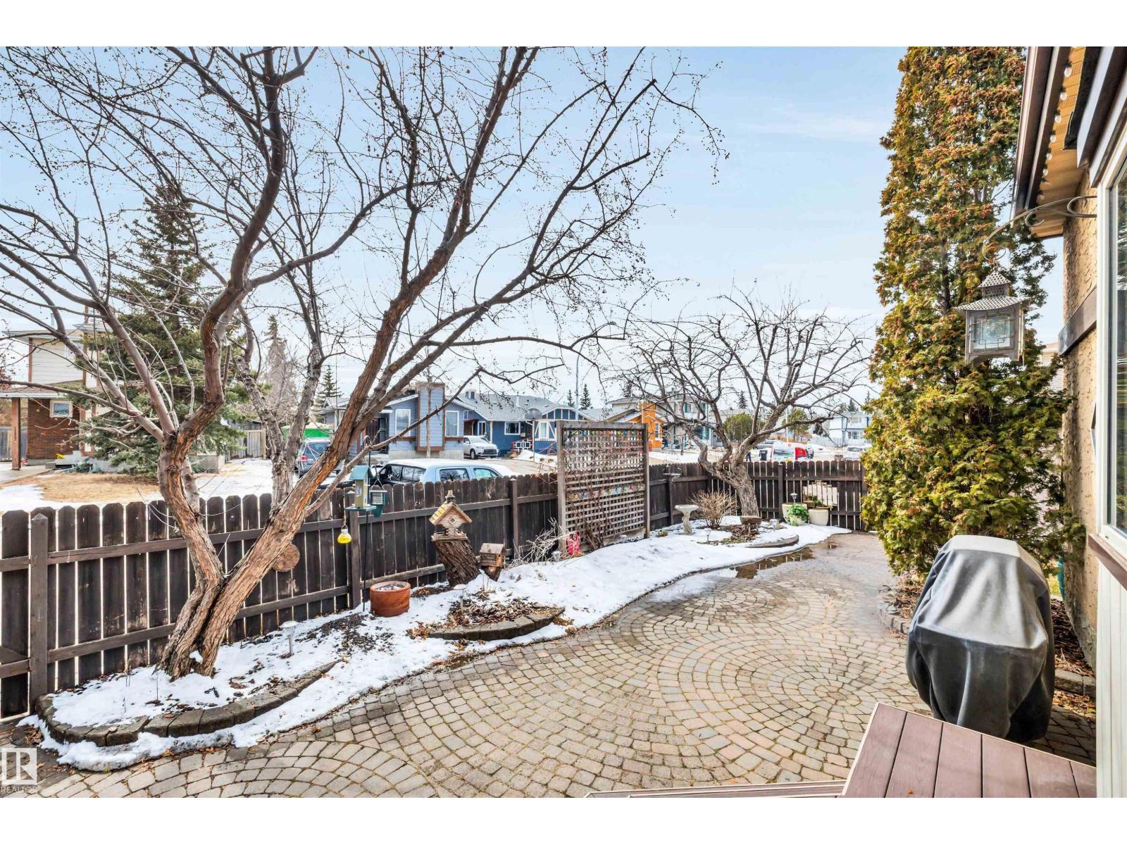 7304 180 St Nw, Edmonton, AB