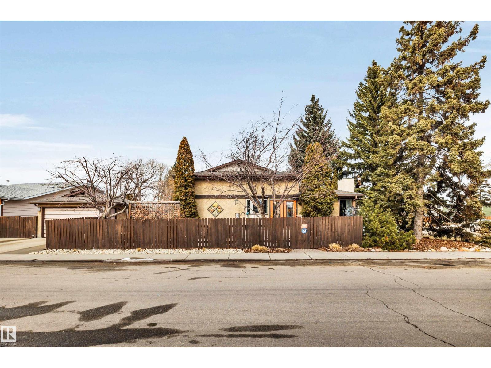 7304 180 St Nw, Edmonton, AB