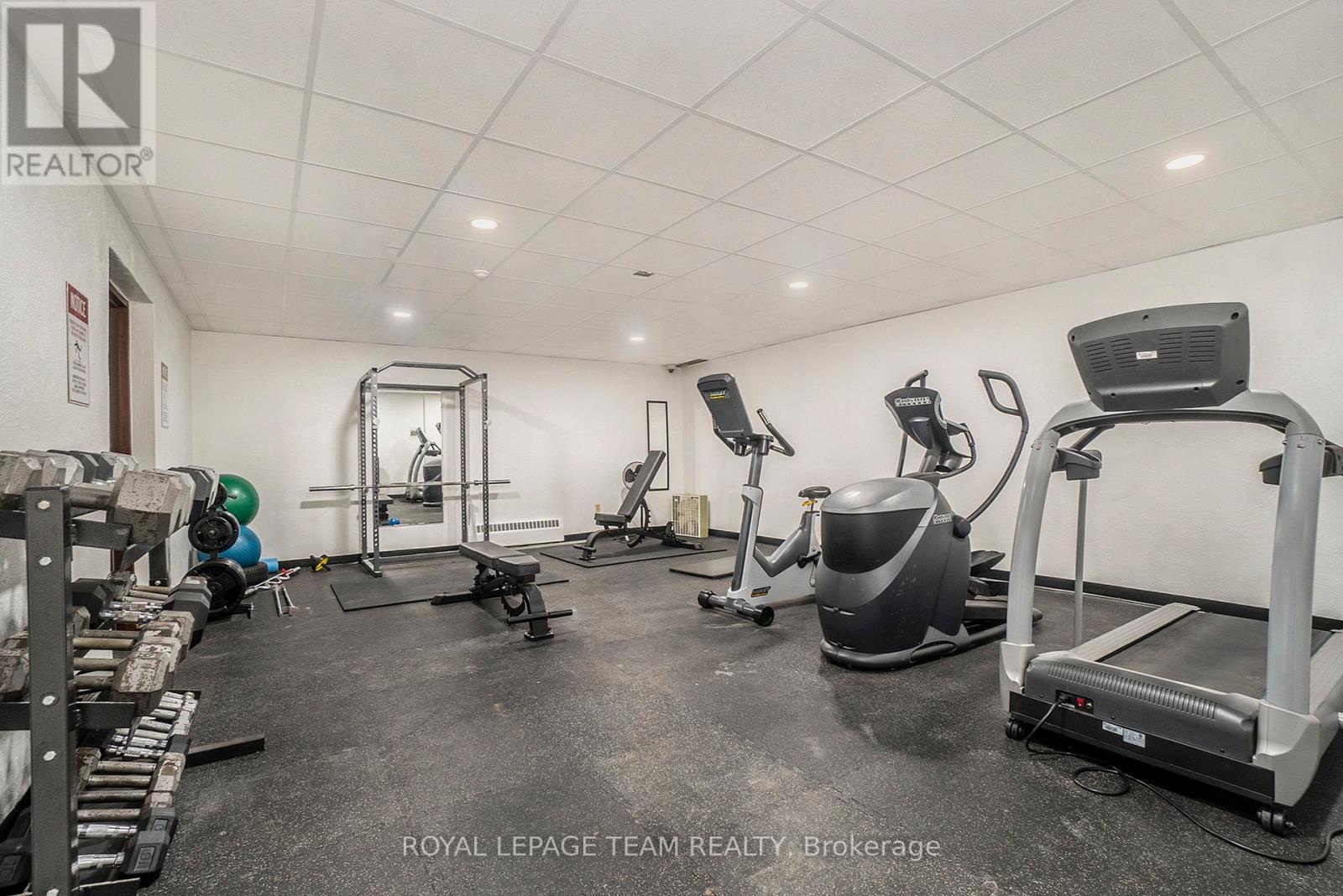 Gym - 705 - 1356 Meadowlands Drive E, Ottawa, ON - Indoor Photo Showing Gym Room