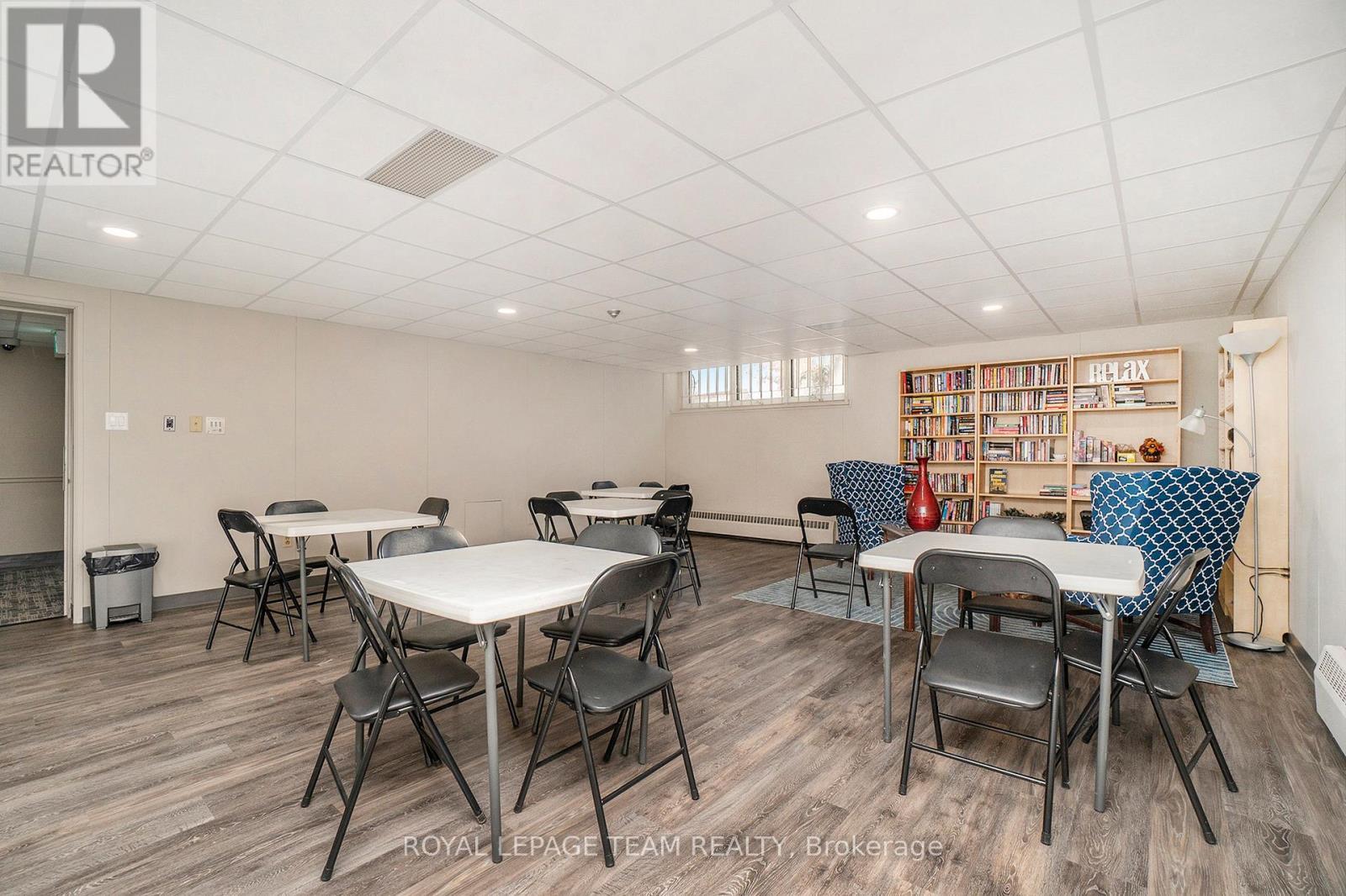 Meeting/games room - 705 - 1356 Meadowlands Drive E, Ottawa, ON - Indoor