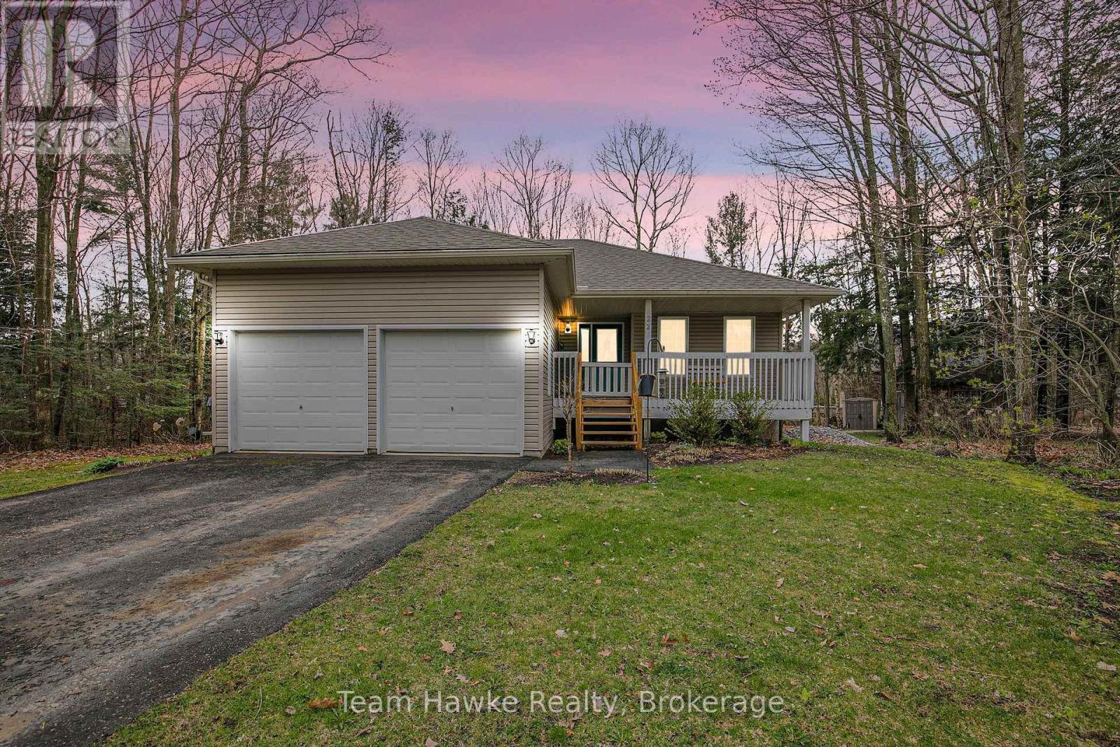 22 Laurier Boulevard, Tiny, ON - Outdoor