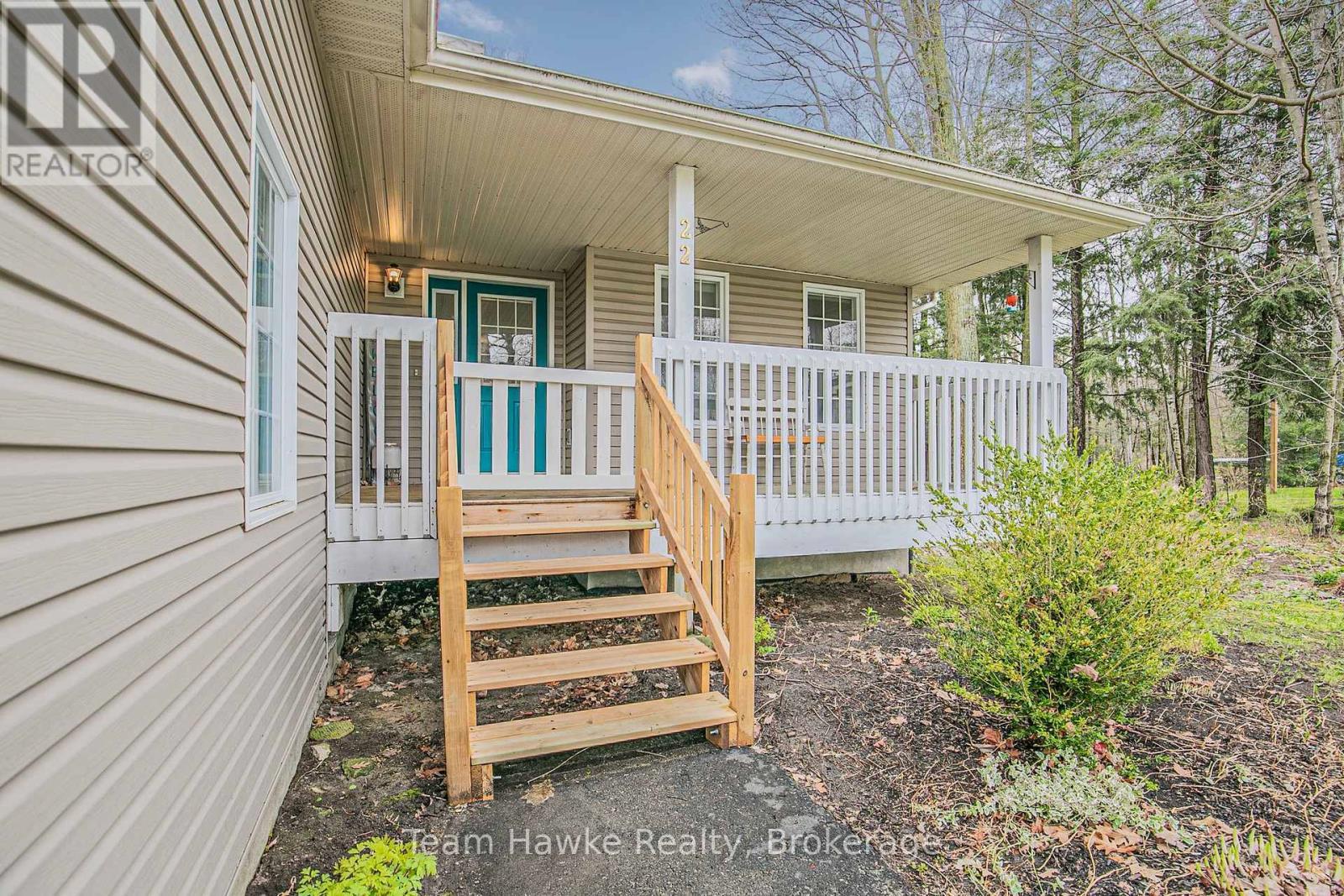 22 Laurier Boulevard, Tiny, ON - Outdoor With Deck Patio Veranda