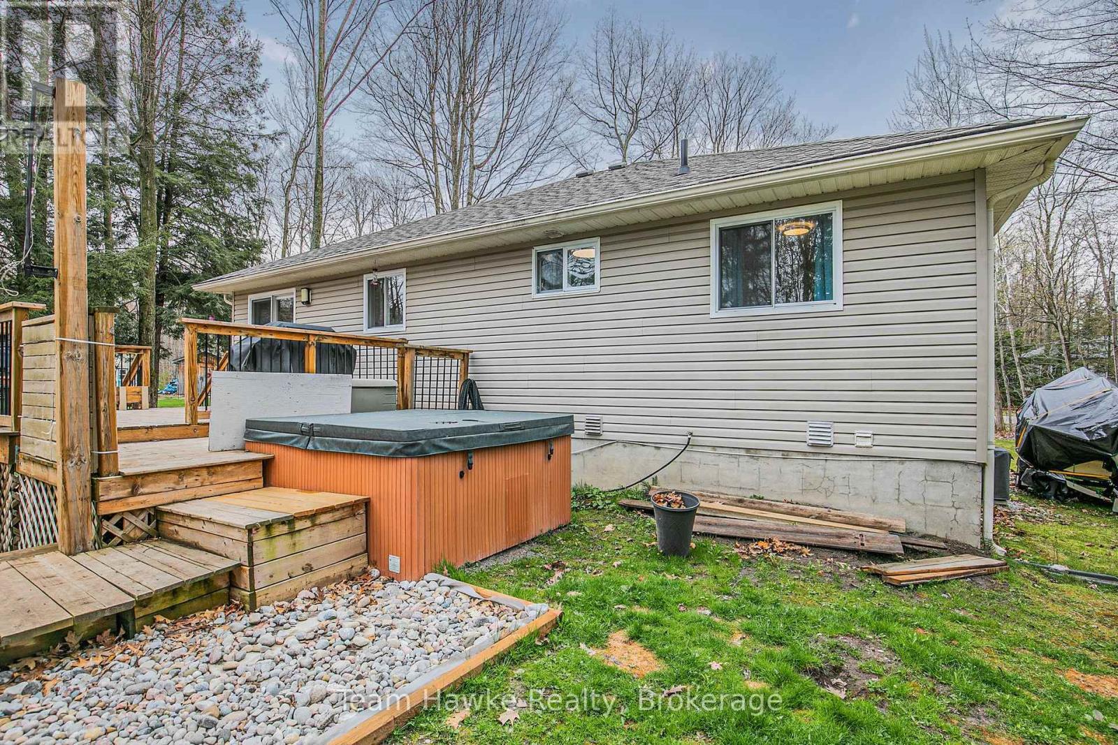 22 Laurier Boulevard, Tiny, ON - Outdoor With Deck Patio Veranda With Exterior