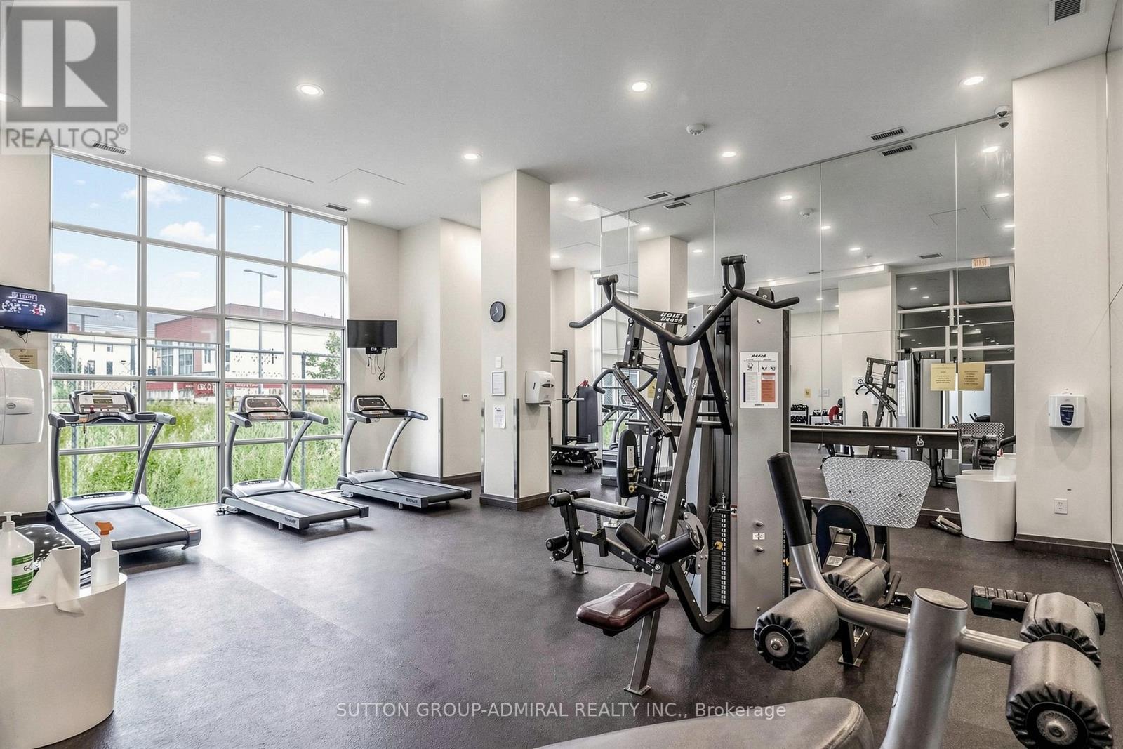#710 - 125 Western Battery Road, Toronto, ON - Indoor Photo Showing Gym Room