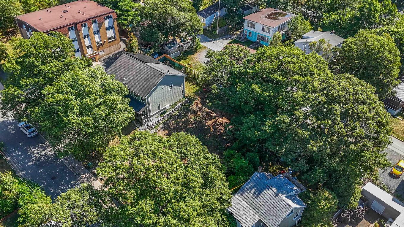 6 Springhill Road, Dartmouth, NS