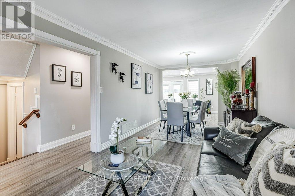 6422 Sapling Trail, Mississauga, ON - Indoor