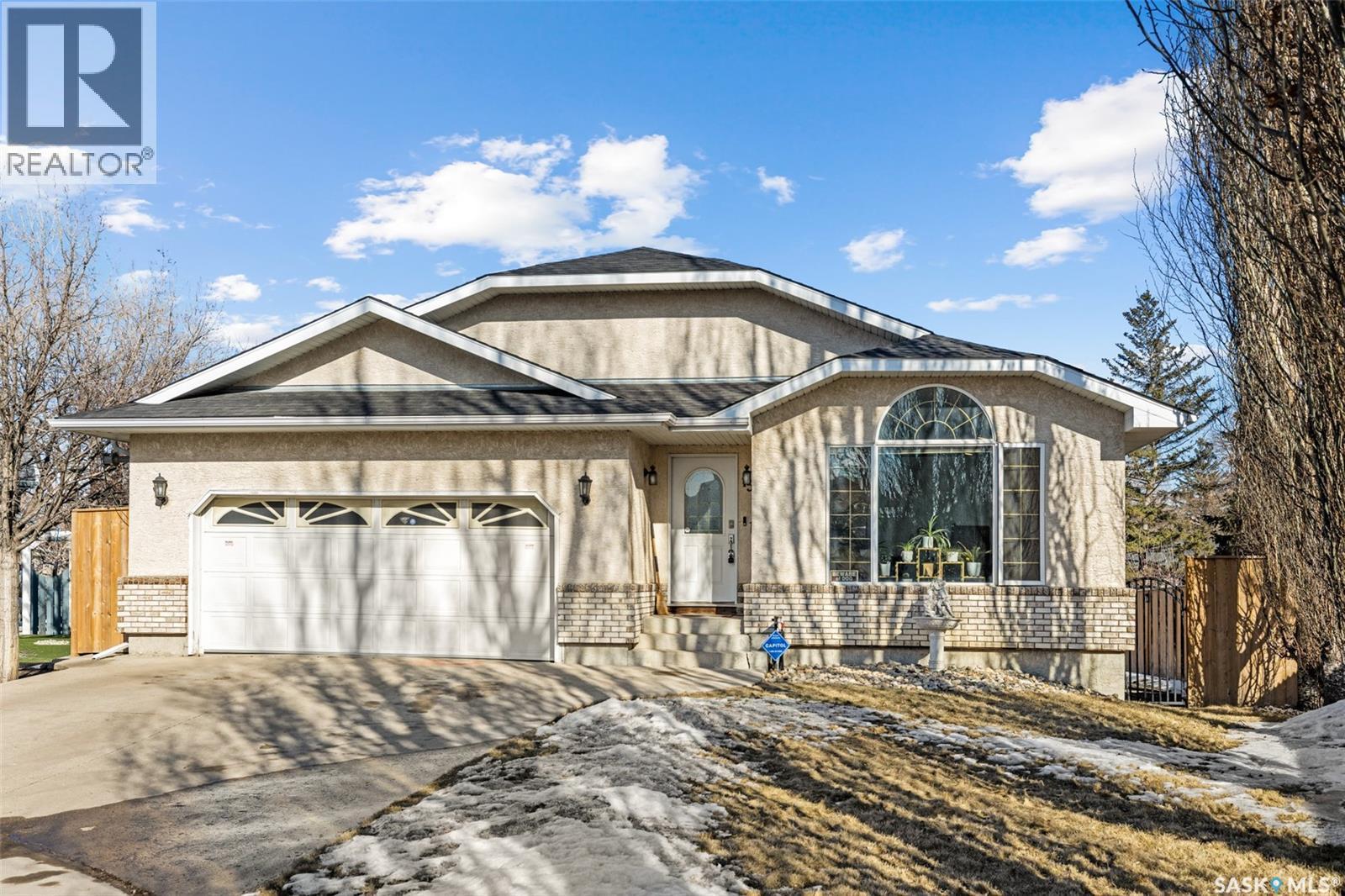 15 Thistle Bay, Regina, SK - Outdoor