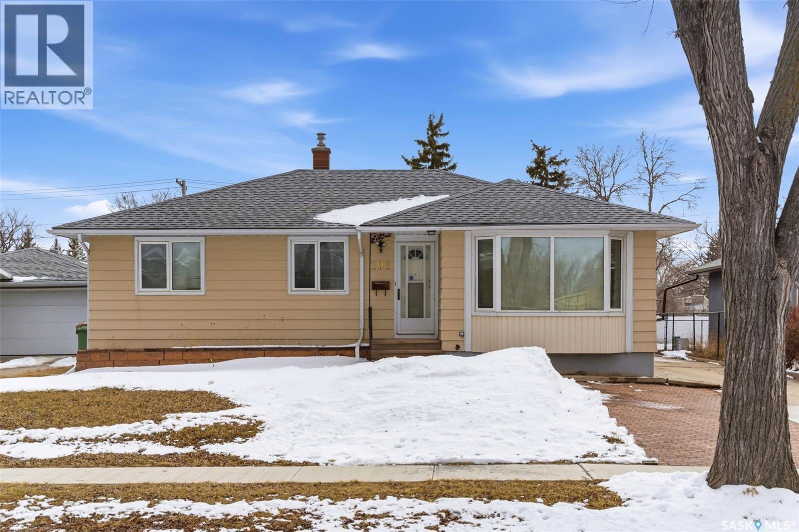 101 Mcnab Crescent, Regina, SK - Outdoor