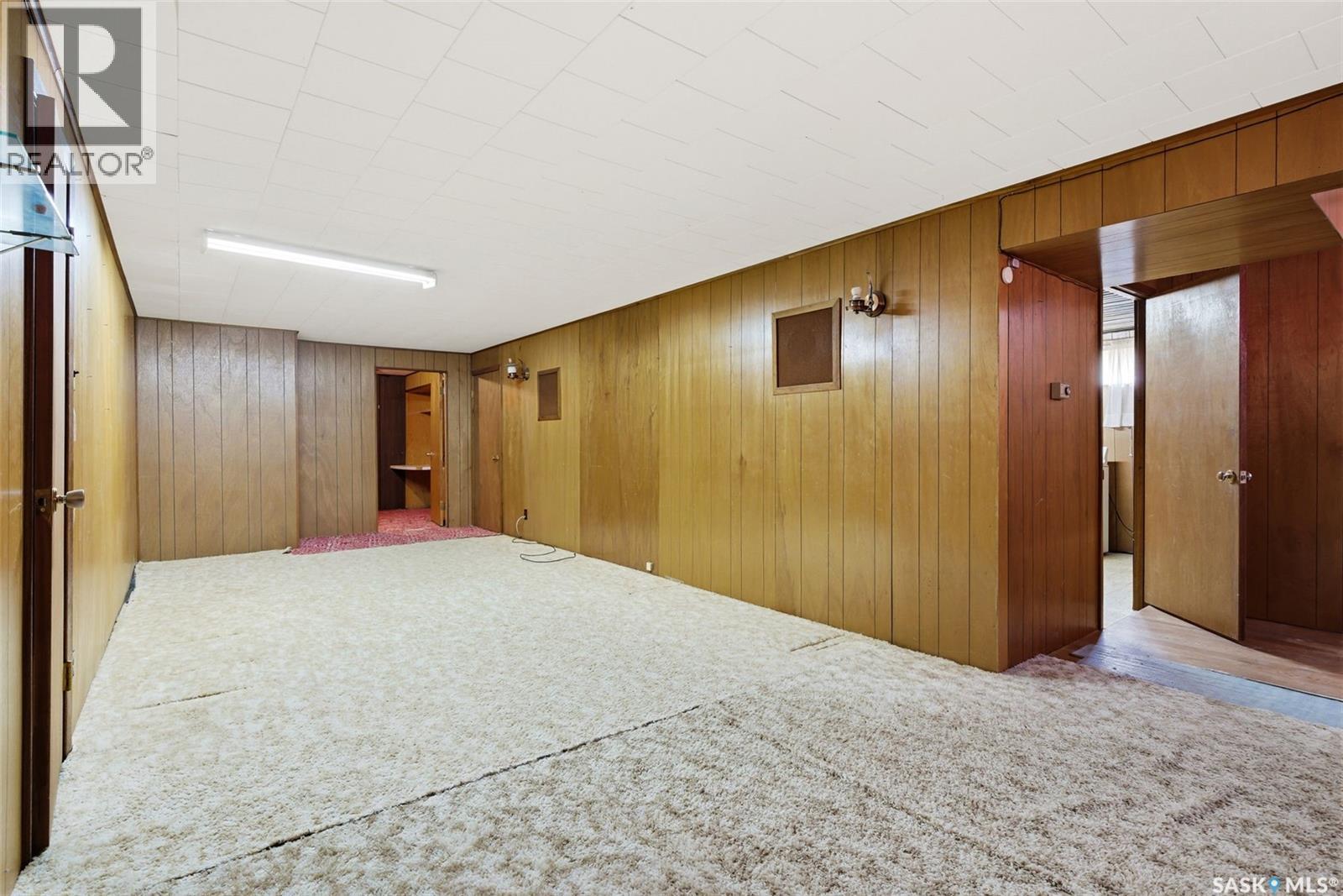 101 Mcnab Crescent, Regina, SK - Indoor Photo Showing Other Room