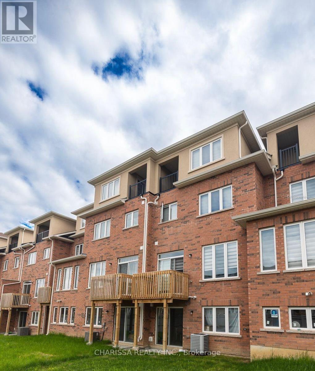 1085 Garner Road E, Hamilton, ON - Outdoor With Exterior