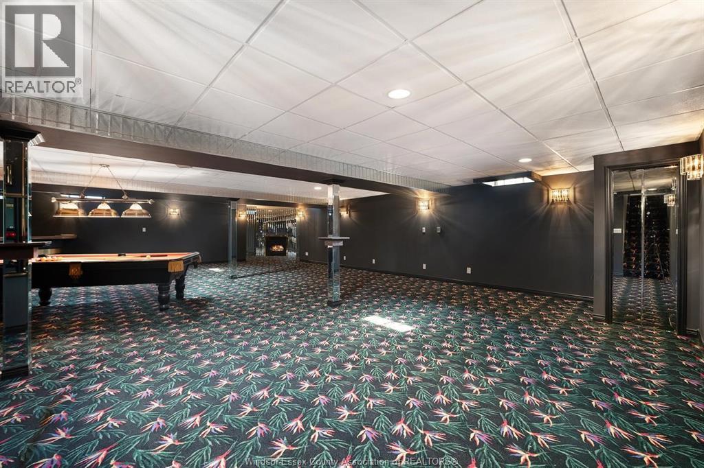 235 Southwind, Tecumseh, ON - Indoor Photo Showing Other Room